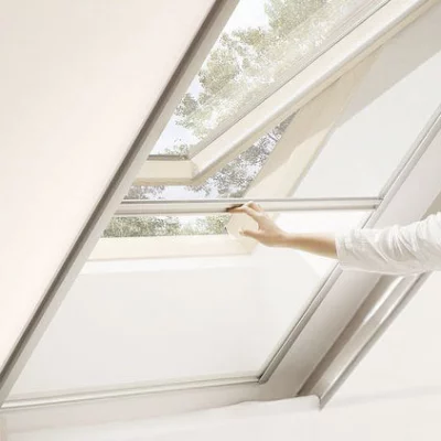 VELUX Moustiquaires pour fenêtres de toit 53 cm x 160 cm | blanc | Fibre de verre (noir)