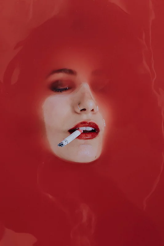 Artfilia Red Water Variante 1 20x30 cm