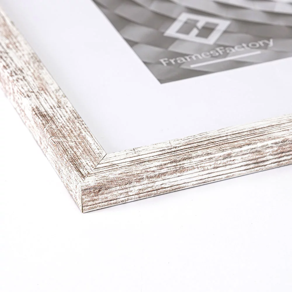 Frames Factory Holz-Bilderrahmen Hekla (MDF) mit Passepartout 40x50 cm (30x40 cm) Vintage