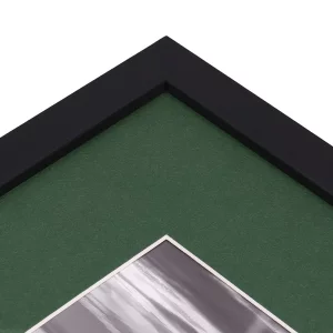 1,3 mm Passepartout mit individuellem Ausschnitt 20x30 cm | Tannengrün