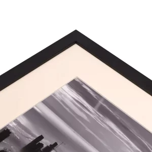 1,4 mm WhiteCore Standard-Passepartout mit individuellem Ausschnitt 60x90 cm | Chantilly