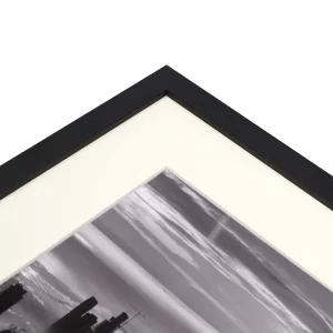 1,4 mm WhiteCore Standard-Passepartout mit individuellem Ausschnitt 60x90 cm | Fabric White