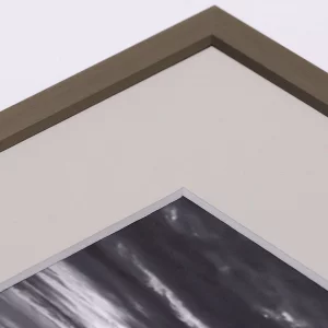 1,4 mm Passepartout 24x30 cm | Hellgrau