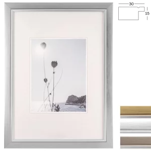 Cadre photo en plastique Beyond dans des coloris métallisés avec bord intérieur argenté