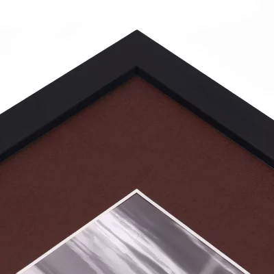 1,3 mm structuurpapier passe-partout met uitsnede op maat 20x30 cm | Mahogany