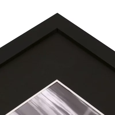 Passepartout 2,1 mm con ritaglio personalizzato 20x30 cm | nero