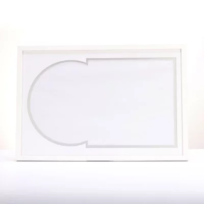Thumbnail von Wei&szlig;er Schallplattenrahmen f&uuml;r Vinyl und Cover mit wei&szlig;em Doppelpassepartout Wei&szlig; mit Silberkante