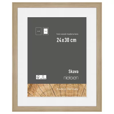 Rama drewniana Skava z passe-partout 24x30 cm (18x24 cm) | naturalny | szkło standardowe (2 mm)
