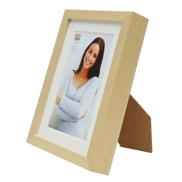 Cadre photo en bois pour cartes postales 10x15 cm avec passe-partout 13x18 cm (10x15 cm) | naturel | verre standard (2 mm)