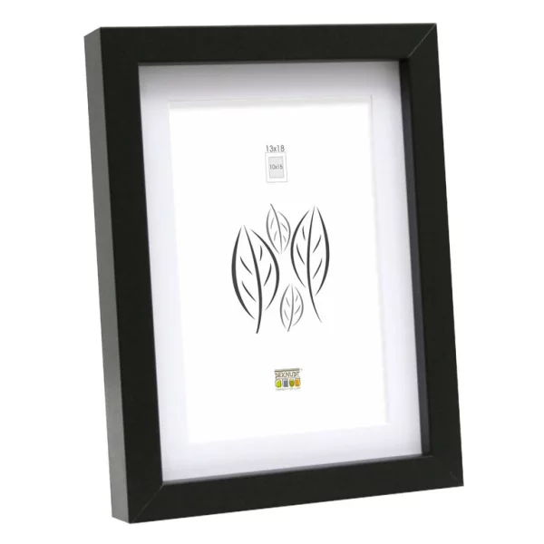 Cadre en bois Louise avec passe-partout 20x30 cm | noir | verre standard (2 mm)
