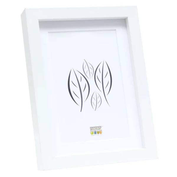 Cadre en bois Louise avec passe-partout 13x18 cm | blanc | verre standard (2 mm)