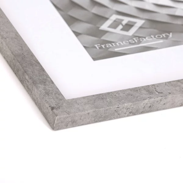Cadre en bois Hekla (MDF) avec passe-partout 61x91,5 cm (50x70 cm) | béton | verre synthétique (1 mm)