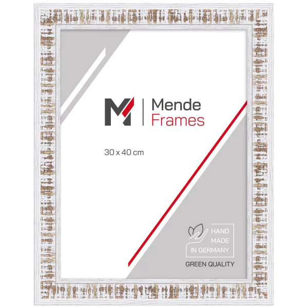 Cadre en bois Margoon sur mesure noyer taillé | verre standard (2 mm)