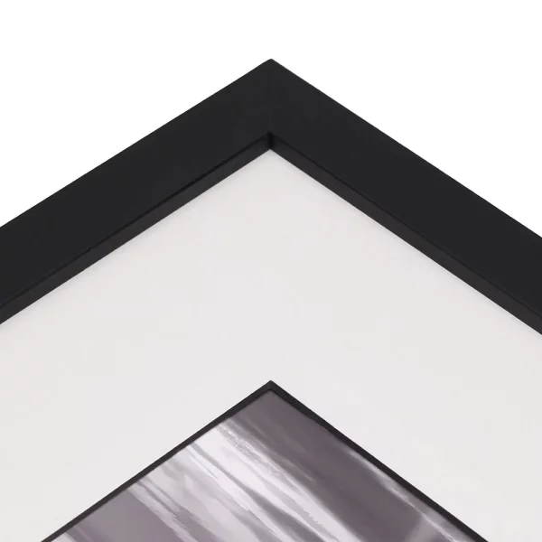 1,5 mm Passepartout - Weiß mit farbigem Kern, Maßanfertigung White-Black