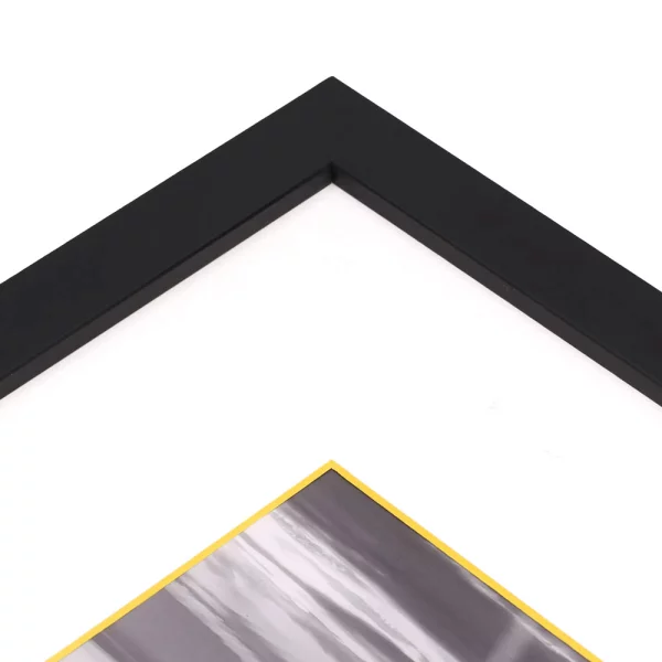 1,5 mm Passepartout - Weiß mit farbigem Kern, Maßanfertigung White-Yellow