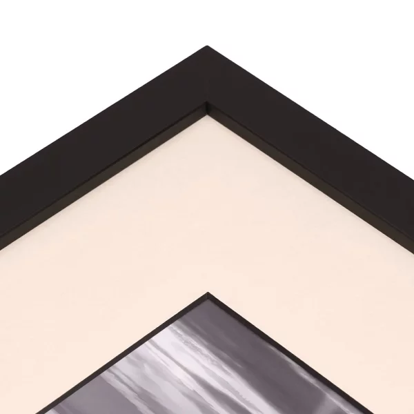 1,5 mm Passepartout - Creme mit farbigem Kern, Maßanfertigung Cream-Black