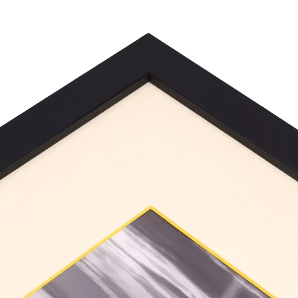 1,5 mm Passepartout - Creme mit farbigem Kern, Maßanfertigung Cream-Yellow