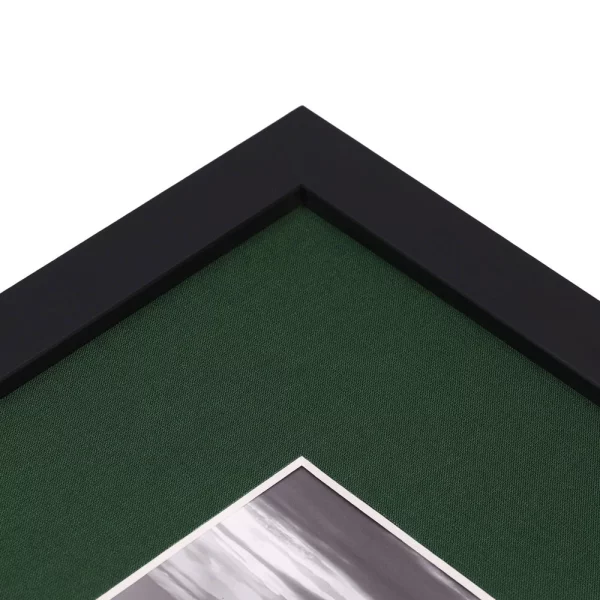1,5 mm Leinen-Passepartout mit individuellem Ausschnitt 20x20 cm | Forest