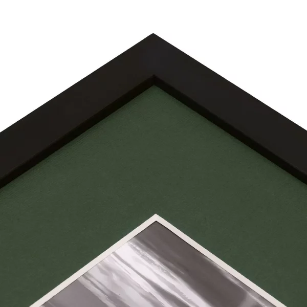 2,1 mm Strukturpapier-Passepartout mit individuellem Ausschnitt 20x30 cm | Emerald