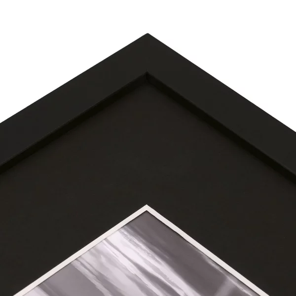 2,1 mm Passepartout - Maßanfertigung Black