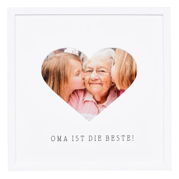 Bilderrahmen mit Herz-Passepartout & Text "Oma ist die Beste!" 30x30 cm | weiß | Normalglas (2 mm)