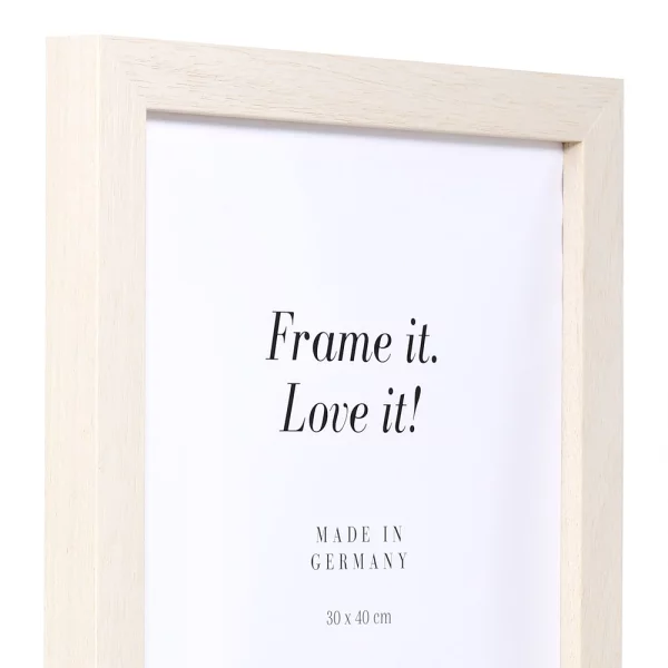 Cadre en bois Calais sur mesure naturel | verre standard (2 mm)
