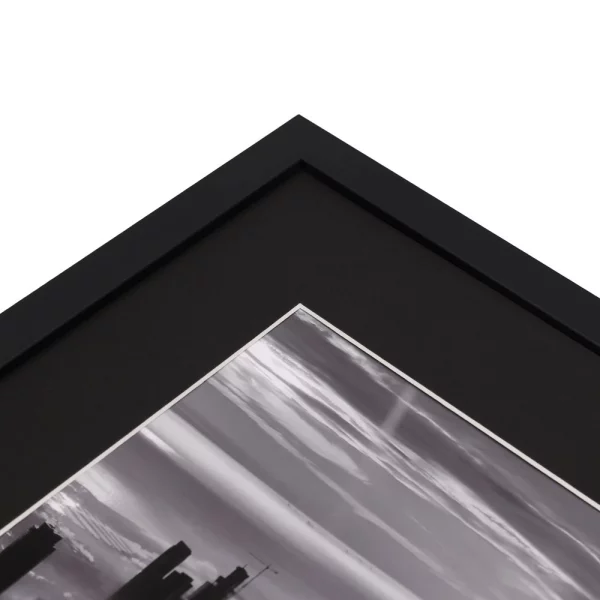 1,4 mm Passepartout in Standardformaten mit individuellem Ausschnitt 13x18 cm | Ebony