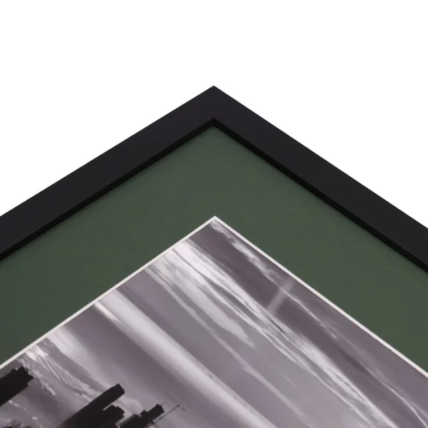 1,4 mm Passepartout in Standardformaten mit individuellem Ausschnitt 29,7x42 cm (A3) | Forest Green