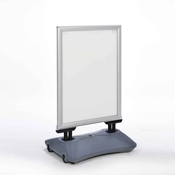 Kundenstopper WindPro Plus 59,4x84,1 cm (A1) | silber | Kunstglas mattiert (1 mm)