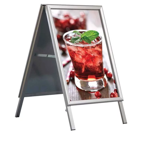 Kundenstopper Outdoor Wasserfest 32 mm Gehrung 42x59,4 cm (A2) | silber | Kunstglas mattiert (1 mm)