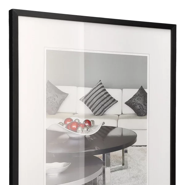 Alu Bilderrahmen Chair 42x59,4 cm (A2) | schwarz | Normalglas (2 mm)