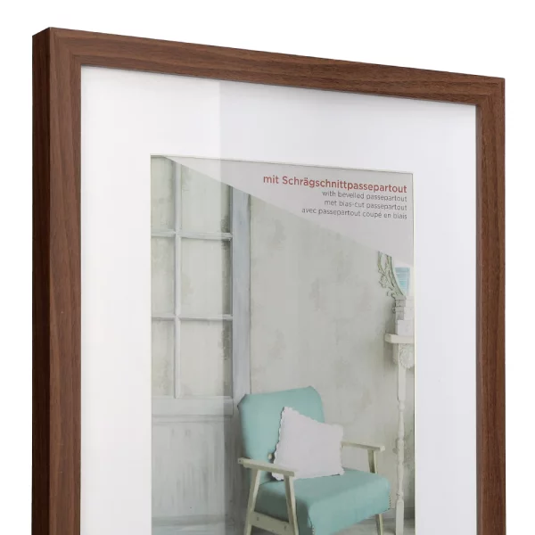 Cadre en bois Stockholm avec passe-partout 10x15 cm | noyer | verre standard (2 mm)