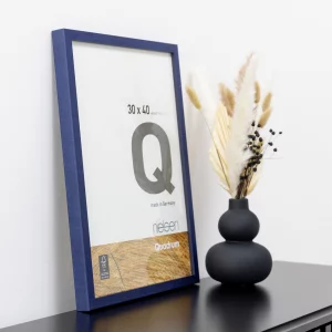 Holzrahmen Quadrum 42x59,4 cm (A2) | Blau | Normalglas (2 mm)