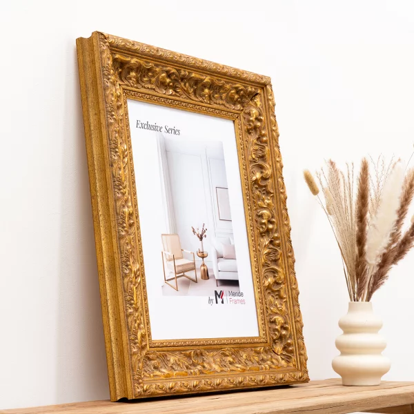 Exklusiv-Holzrahmen Calinda 29,7x42 cm (A3) | Gold | Normalglas (2 mm)