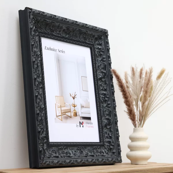 Exklusiver Holz-Bilderrahmen Calinda nach Maß Schwarz | Leerrahmen (ohne Glas und Rückwand)