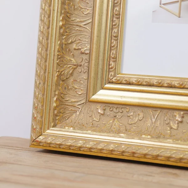 Exklusiver Holz-Bilderrahmen Lukanda 20x30 cm | Gold | Normalglas (2 mm)