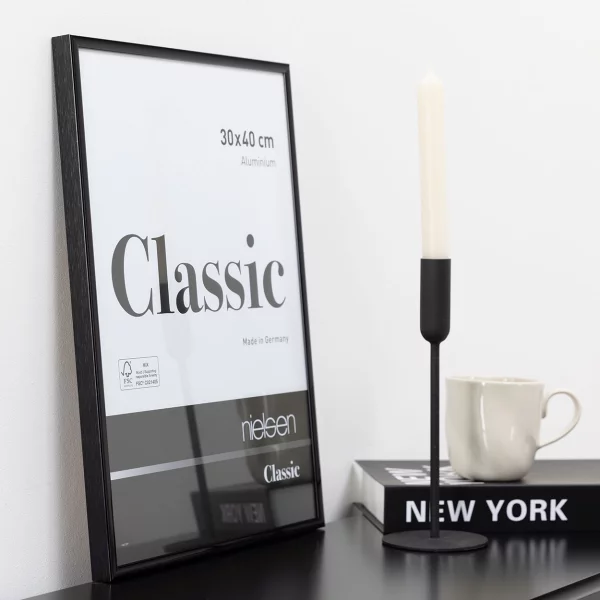 Cadre en aluminium Classic 21x29,7 cm (A4) | noir anodisé | verre standard (2 mm)