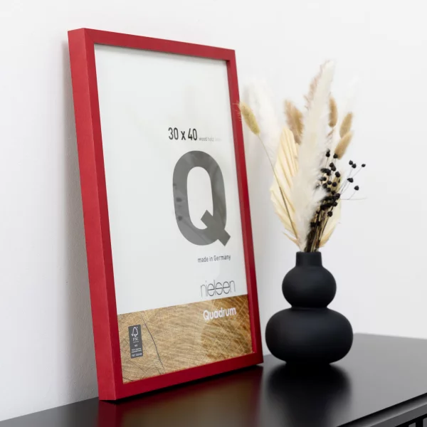 Holz-Bilderrahmen Quadrum 21x29,7 cm (A4) | Rot | Normalglas (2 mm)