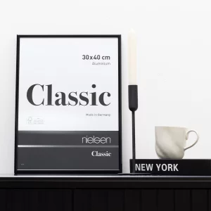 Alurahmen Classic 21x29,7 cm (A4) | Eloxiert Schwarz | Normalglas (2 mm)