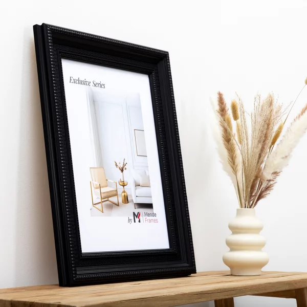 Cadre en bois Fine sur mesure noir | verre standard (2 mm)