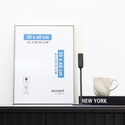 Aluminiumram Accent 30x40 cm | pärla kvicksilver | Standardglas (2 mm)