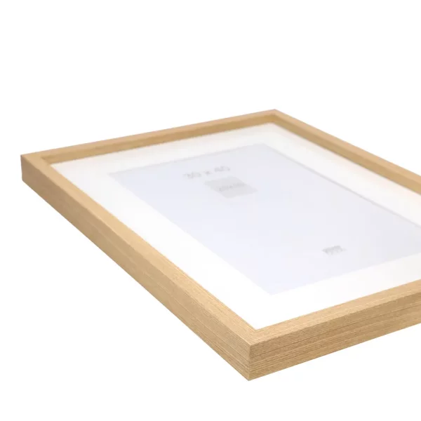 Cadre en bois Louise avec passe-partout 13x18 cm | blanc | verre standard (2 mm)