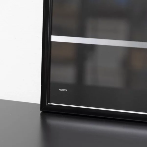 Cadre en aluminium Classic 21x29,7 cm (A4) | noir anodisé | verre standard (2 mm)