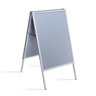 Stoepbord Indoor 25 mm 59,4x84,1 cm (A1) | hoeken in verstek | kunstglas, gematteerd (1 mm)
