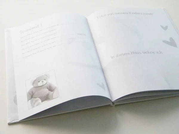 Baby-Tagebuch Little Foot 20x28 cm | grau