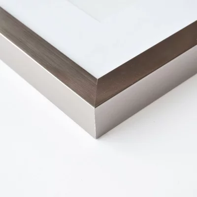 Cornice in legno Apollon con passepartout 60x80 cm (50x70 cm) | argento | Vetro standard (2 mm)