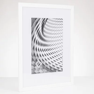 Houten lijst Batino 30x45 cm | wit | kunstglas (1 mm)