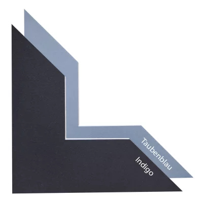 1,3 mm Passepartout mit individuellem Ausschnitt 70x100 cm | Indigo