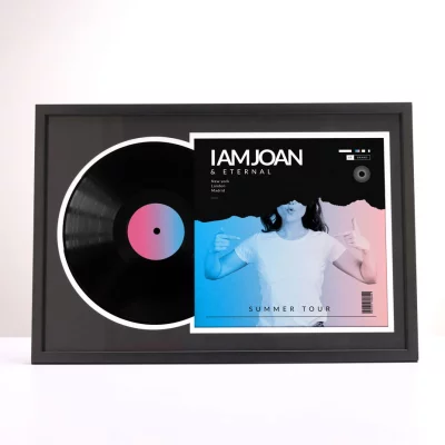 Thumbnail von Schwarzer Schallplattenrahmen für Vinyl und Cover mit schwarzem Doppelpassepartout Schwarz mit Silberkante Bild 3