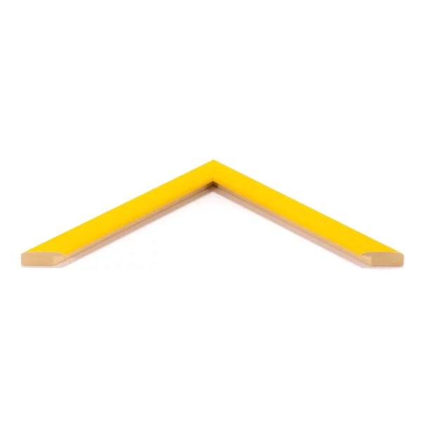Cadre en bois sur mesure Alexandra jaune | verre standard (2 mm)
